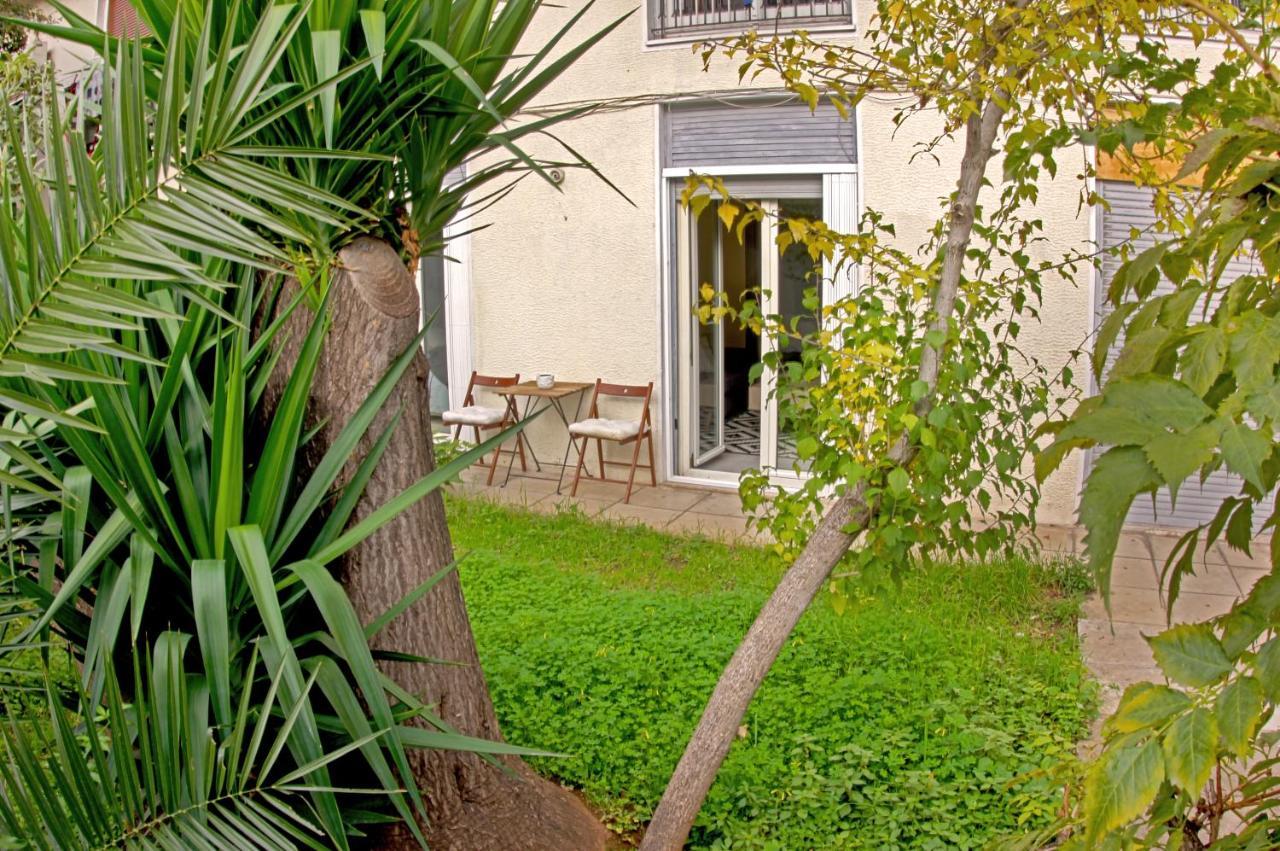 Stylish City Center Garden Apartment Atina Dış mekan fotoğraf