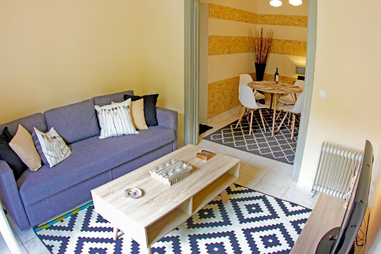 Stylish City Center Garden Apartment Atina Dış mekan fotoğraf